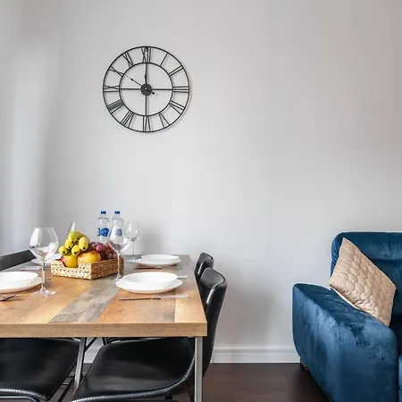 Pure - Gwiaździsta Wrocław